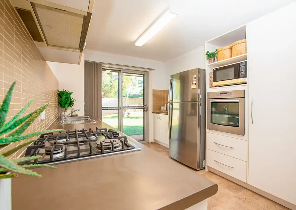 South Hedland 2房  MULTIPLE OFFERS RECEIVED! OFFERS WELL ABOVE ASKING PRICE ACCEPTED! UNDER OFFER IN ONE WEEK ONLY!!!