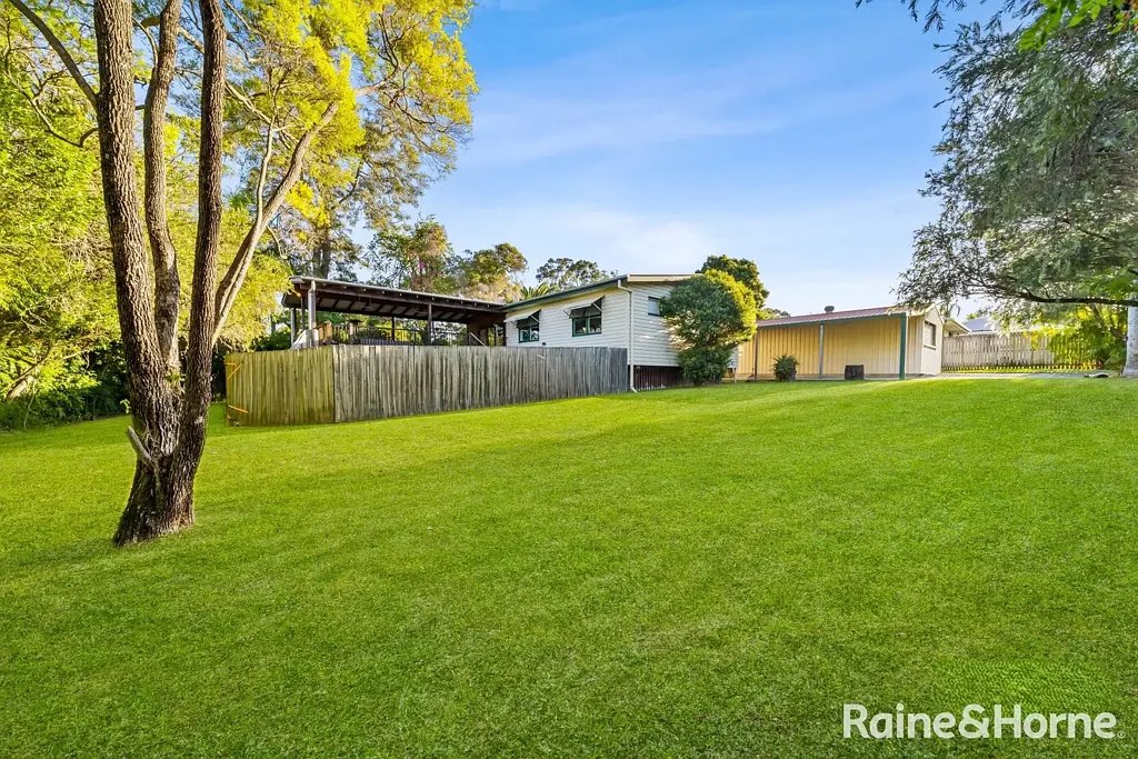 Marsden 3ਬੈੱਡਰੂਮ HUGE 902 m2 Prime Corner Block Opportunity - Subdivision or Granny Flat Potential (STCA)