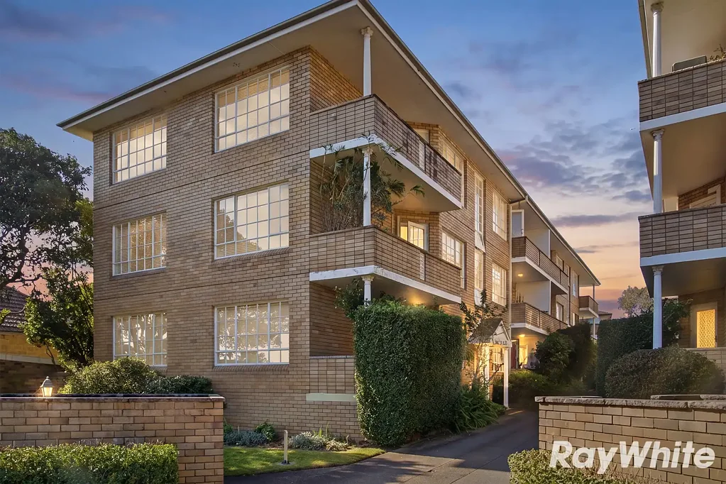 North Parramatta 2房 迷人两卧室单元房 - North Parramatta 黄金地段 CHARMING 2 BEDROOM UNIT - PRIME NORTH PARRAMATTA LOCATION