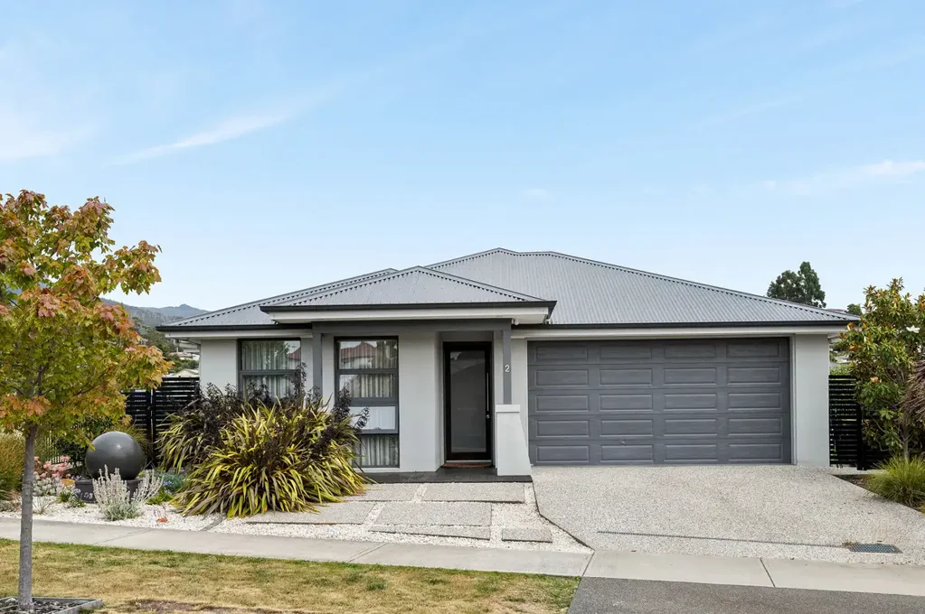 2 Tabart Street, New Town, TAS 7008