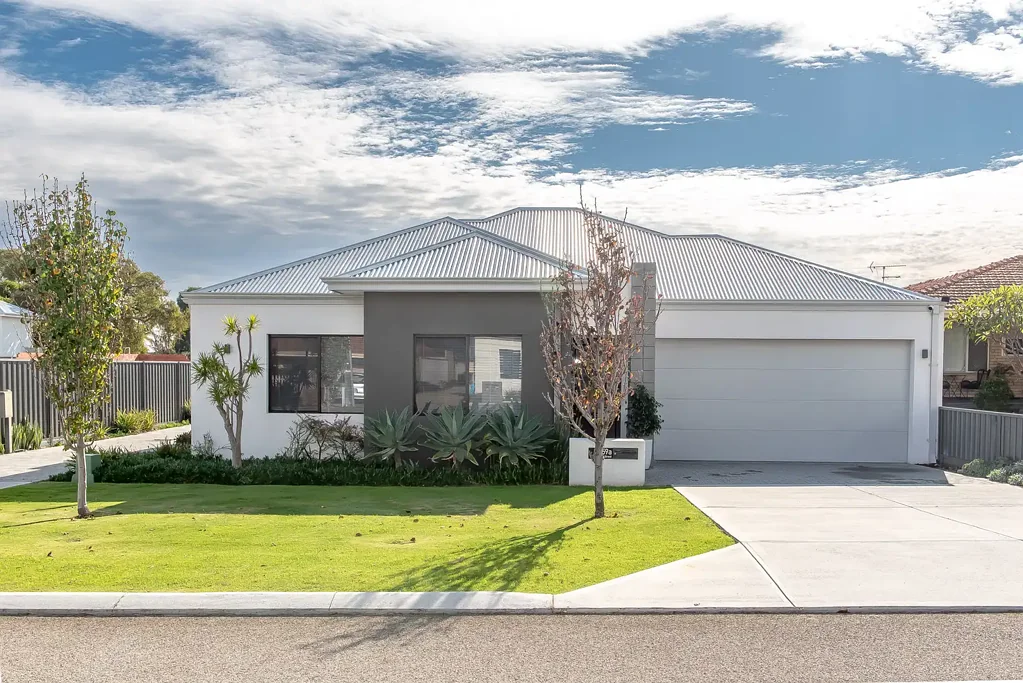 Balcatta 3غرفة نوم STYLISH & SPACIOUS STREET FRONT VILLA BORDERING TUART HILL!