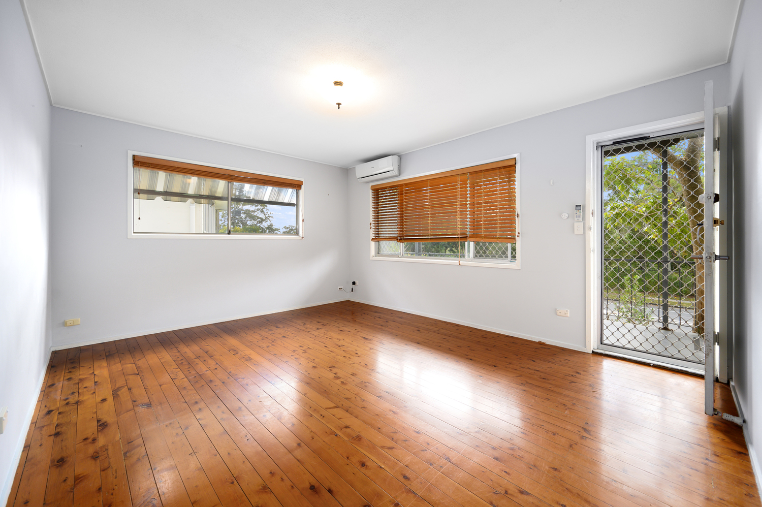 59 RIDGEWAY AV, SOUTHPORT QLD 4215, 0 ห้องนอน, 0 ห้องน้ำ, House