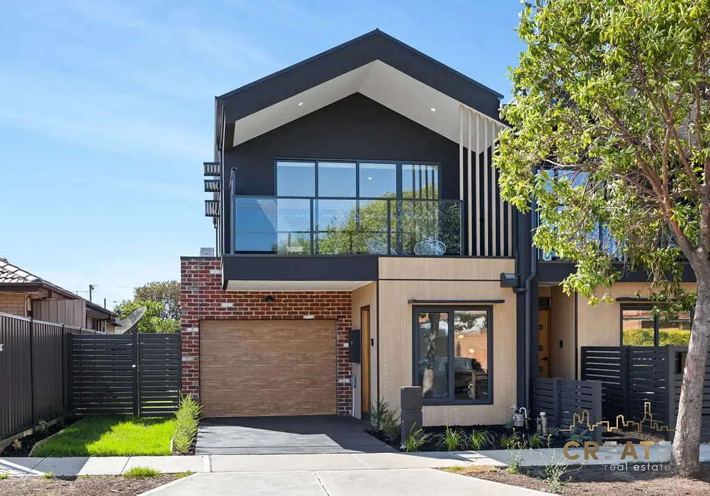 2A Coronation Street, Sunshine North, VIC 3020