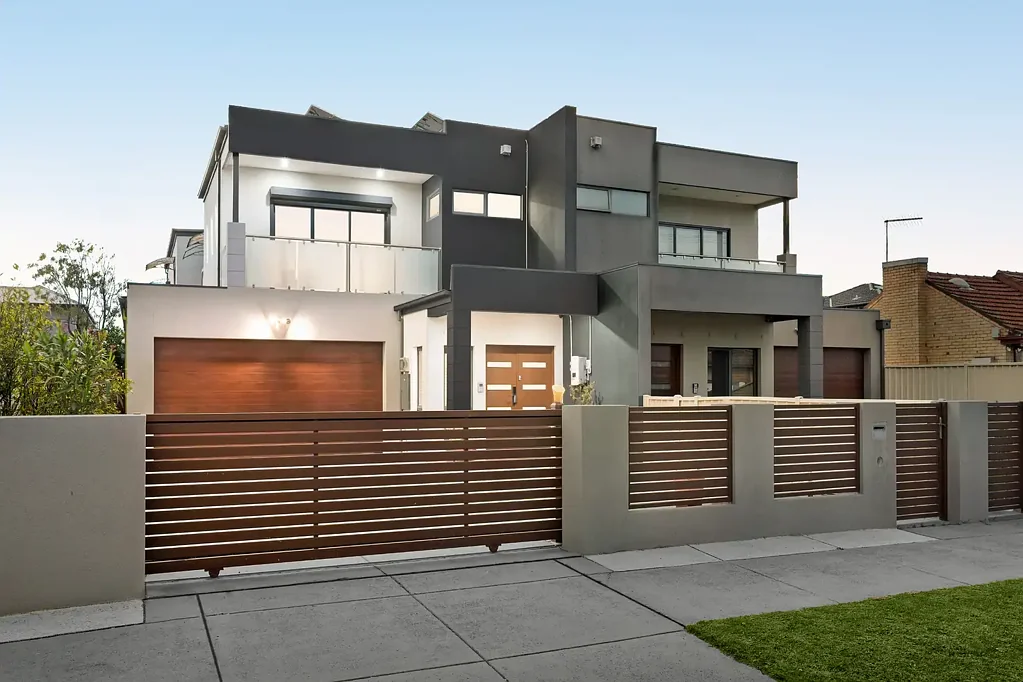 Clayton South 6कमरा House-Sized Living, Townhouse Ease - 36sq of living on 439sqm land.