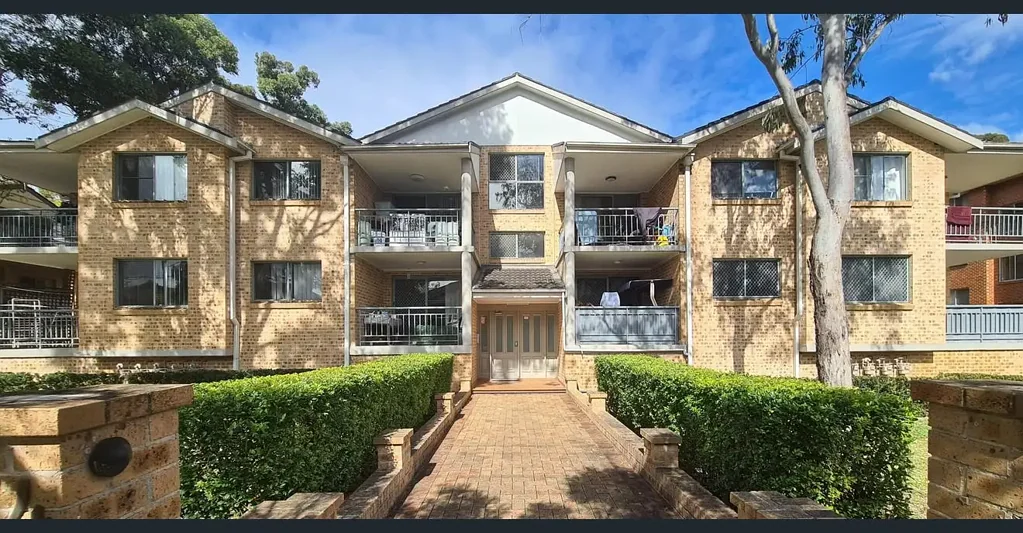 Open home cancelled Spacious 2-Bedroom Apartment with easy access to shops and transport