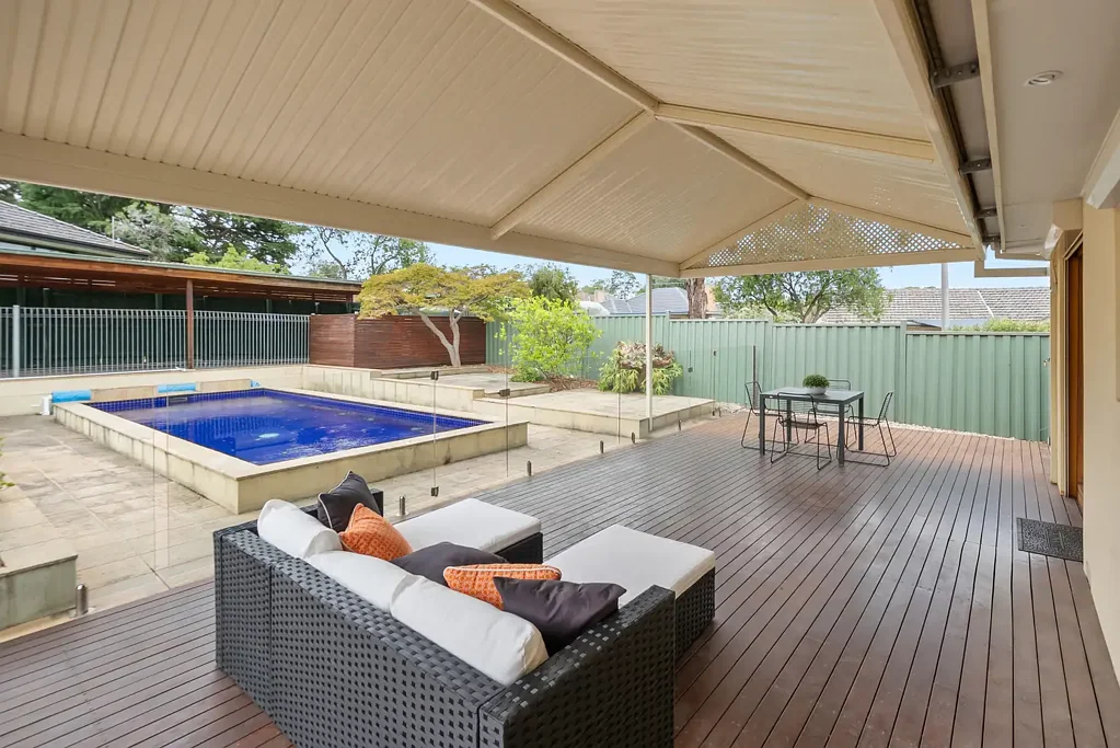 11 Janice Street, Macleod, VIC 3085