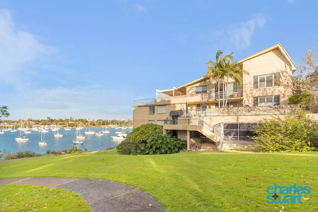 WATERFRONT SANCTUARY