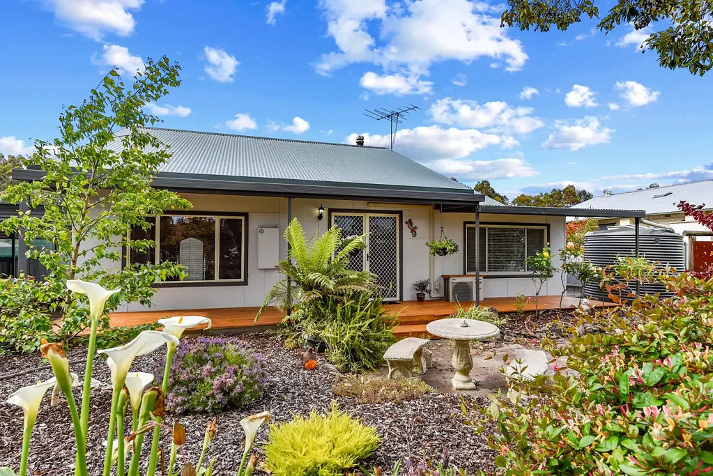 11 Ingram Street, Mount Burr, SA 5279