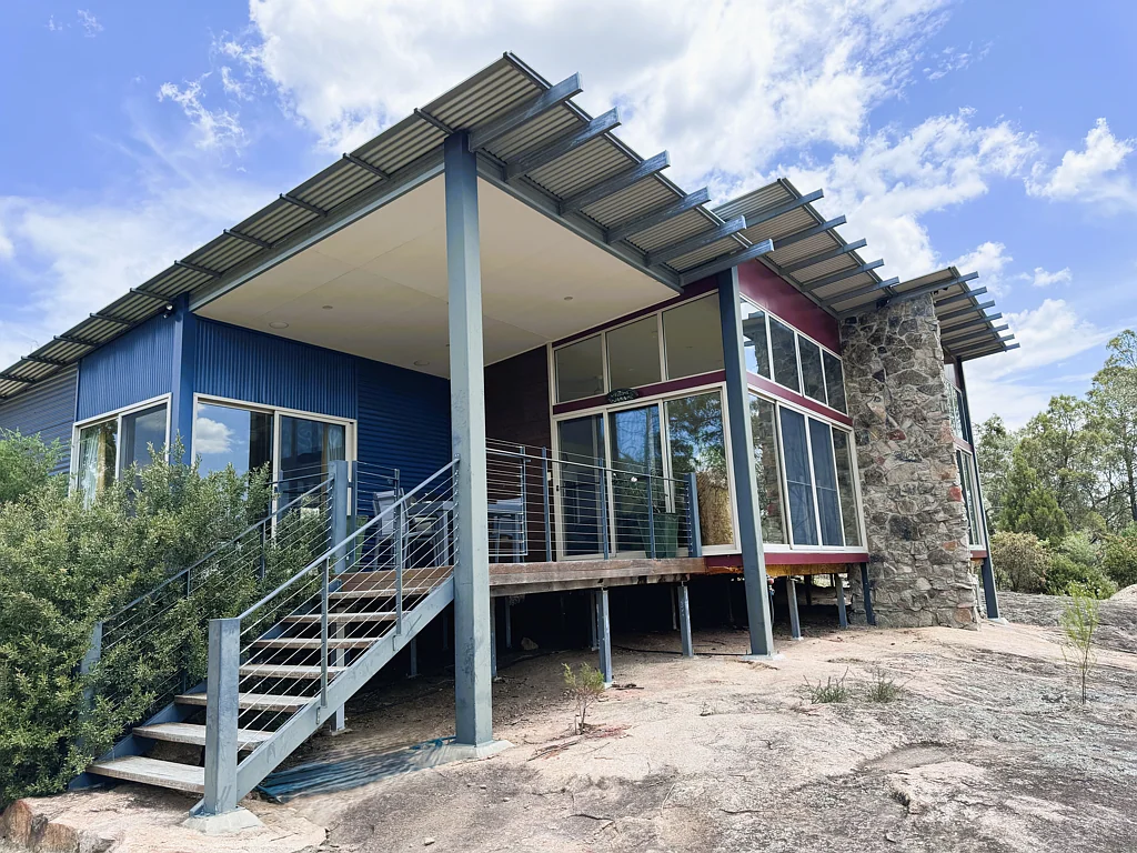 Inverell 5Moenga Unique Architecturally Designed Home - Escape to Nature