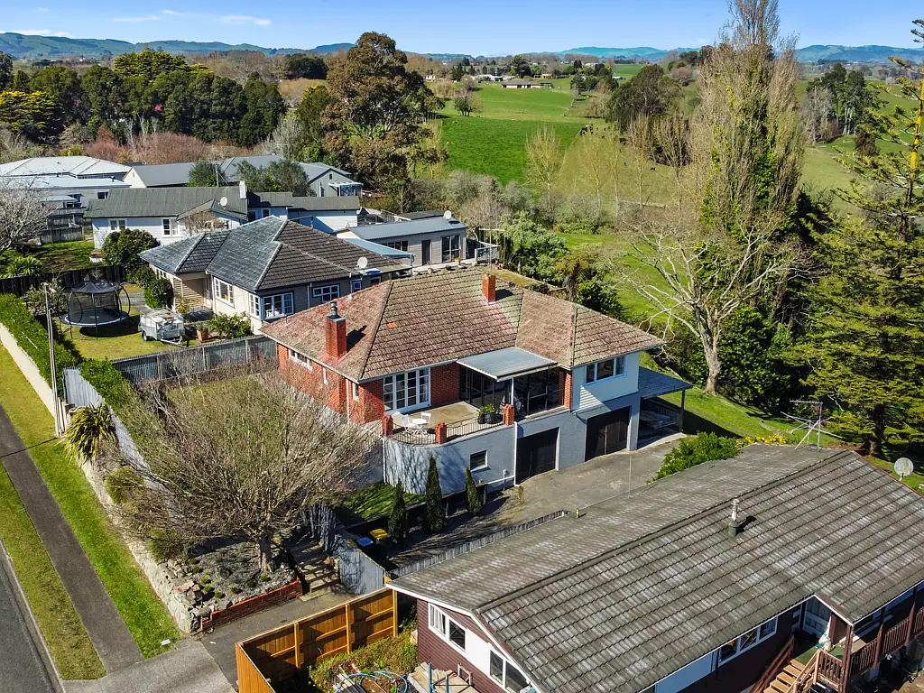 Te Awamutu 3ਬੈੱਡਰੂਮ Solid, spacious, standout views