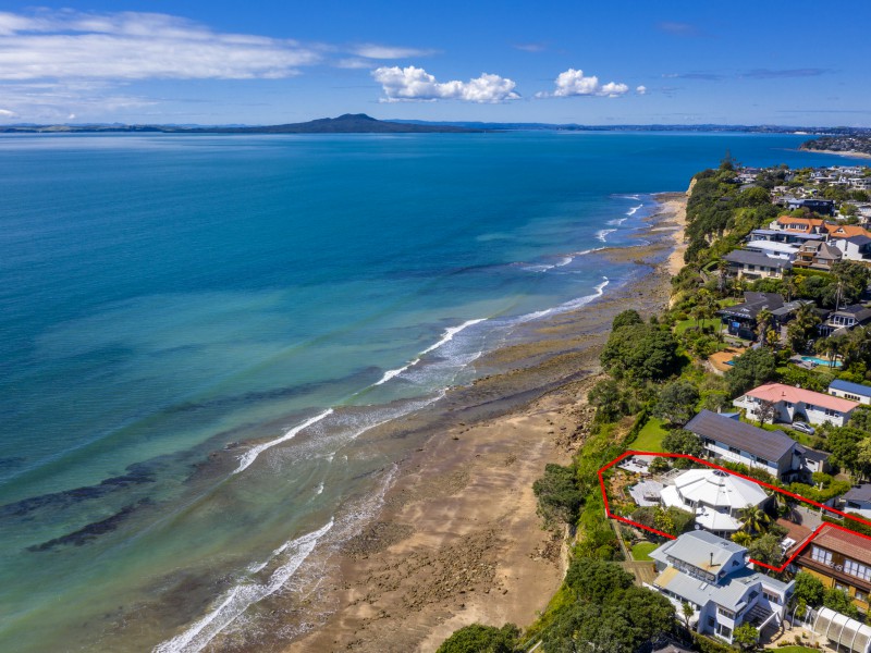 2/43 Rothesay Bay Road, Rothesay Bay, Auckland - North Shore, 4 Kuwarto, 0 Banyo