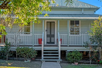 Warwick 3ਬੈੱਡਰੂਮ BEAUTIFUL CHARACTER HOME ON 1427M² – TIMELESS CHARM WITH EXCEPTIONAL SHEDDING