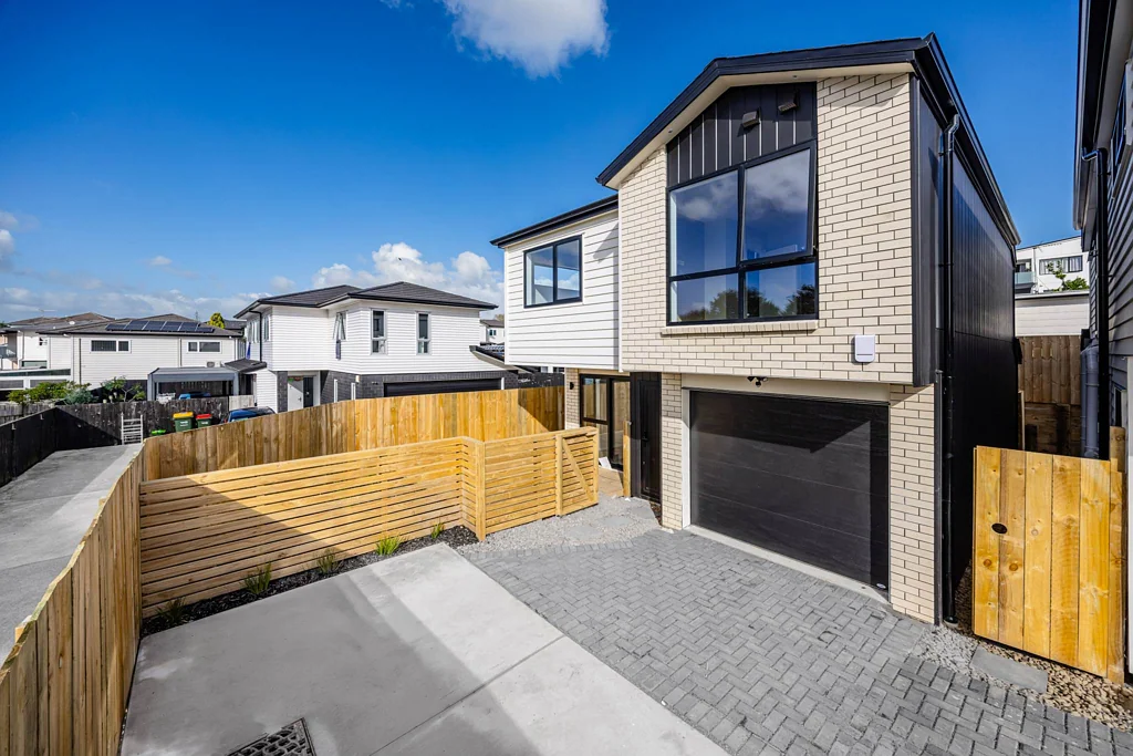 Papatoetoe 4房  Brand New and Standalone !