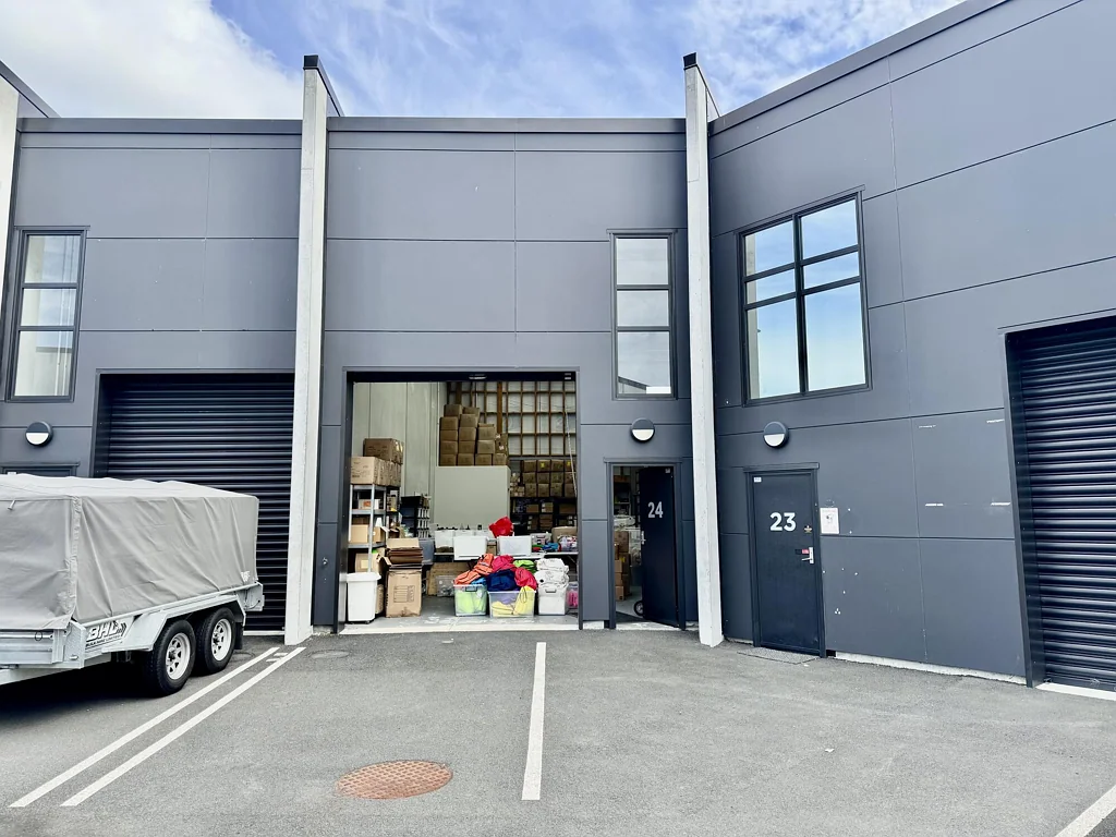 Silverdale 91sqm Industrial for Lease