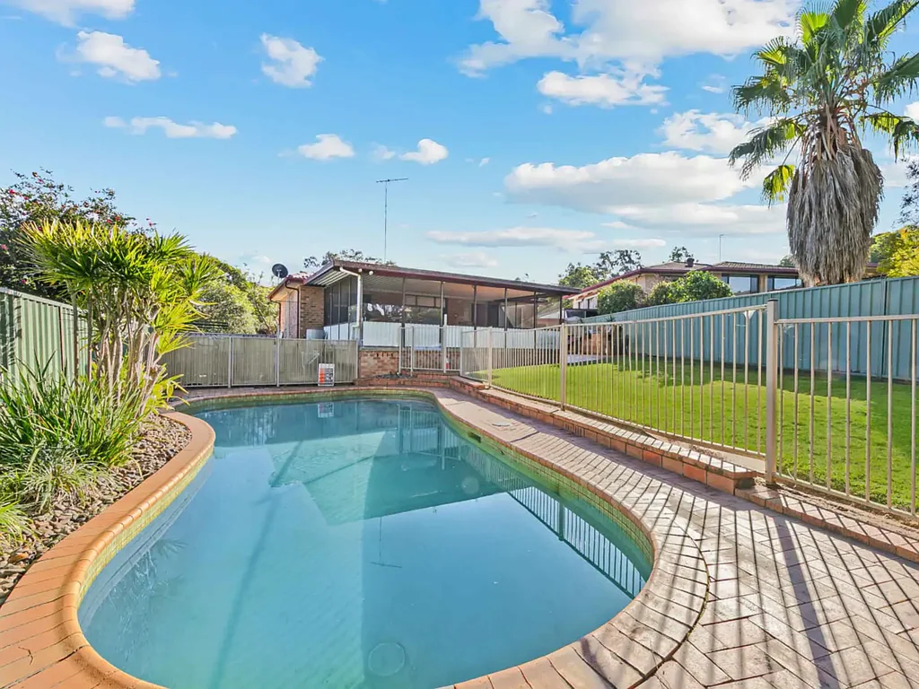 93 Shanke Cres, Kings Langley, NSW 2147