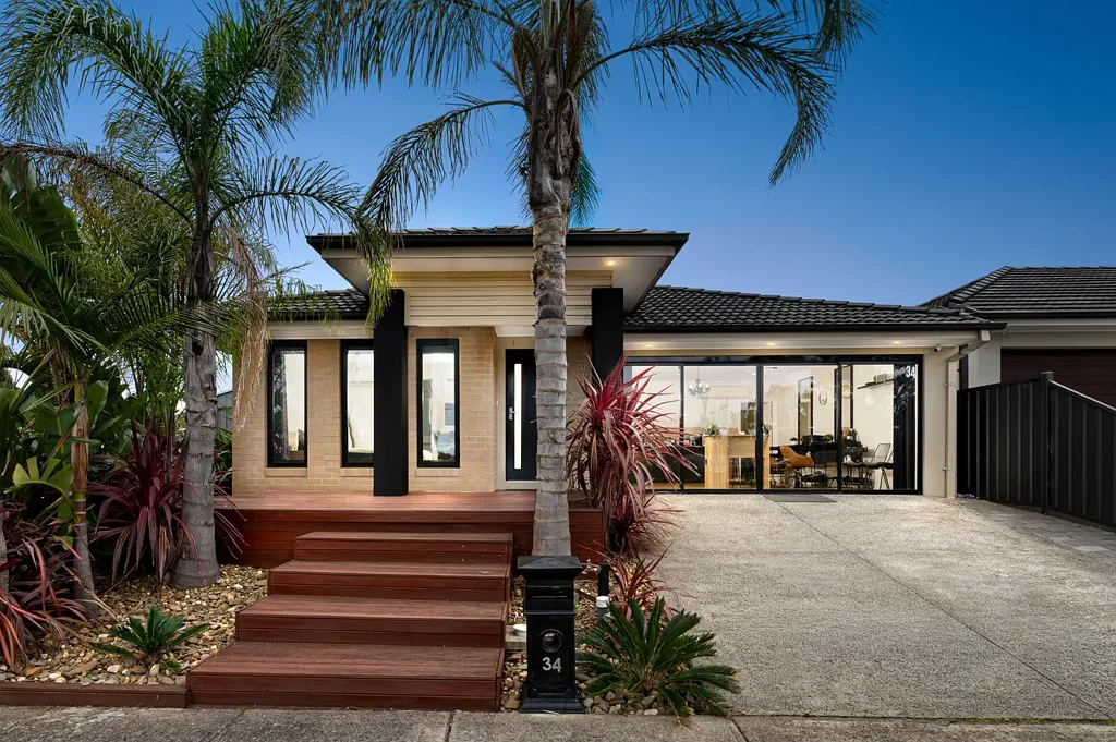 South Morang 4房 绝佳家庭住宅，兼具卓越投资机会 Amazing Family Home, Great Investment Opportunity of Both