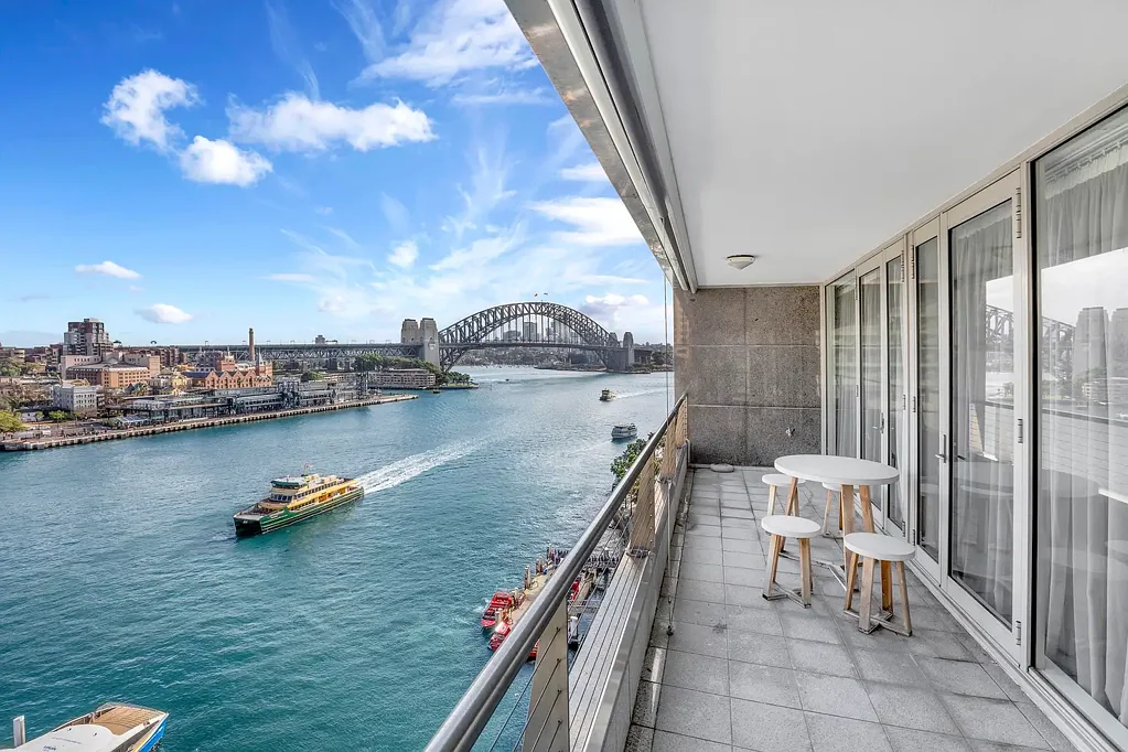 Spacious Quality Furnished Apartment, World Class Location