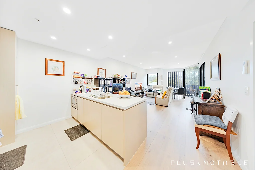 Rouse Hill Oversized 1-Bedroom Apartment in the Heart of Rouse Hill