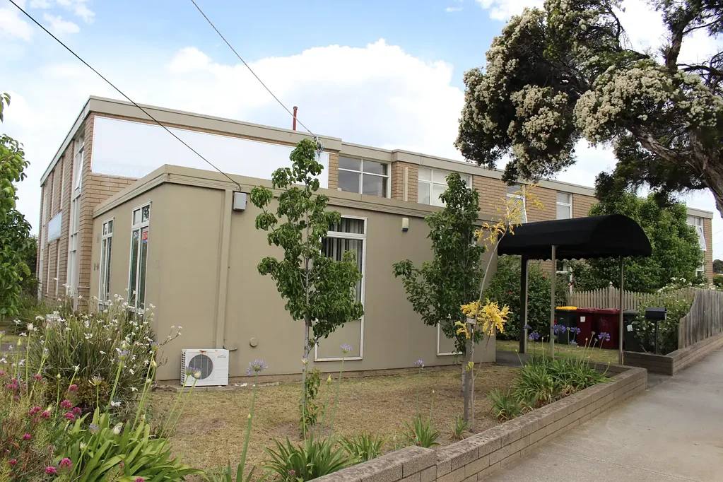 FURNISHED CBD UNIT- 6 MONTH LEASE ONLY