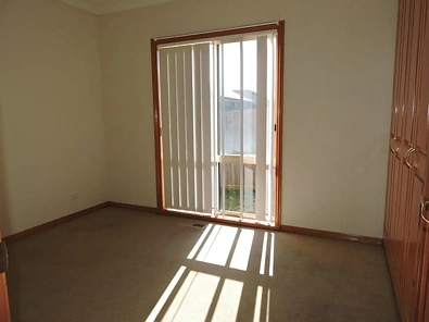 77 Aylmer Road, Lynbrook, VIC 3975, 3房, 2浴, House