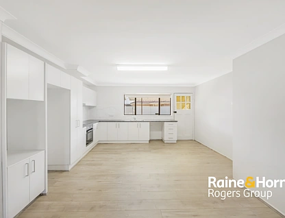 1/14 Belbowrie Street, Canton Beach, Central Coast, 4 침실, 2 욕실, House