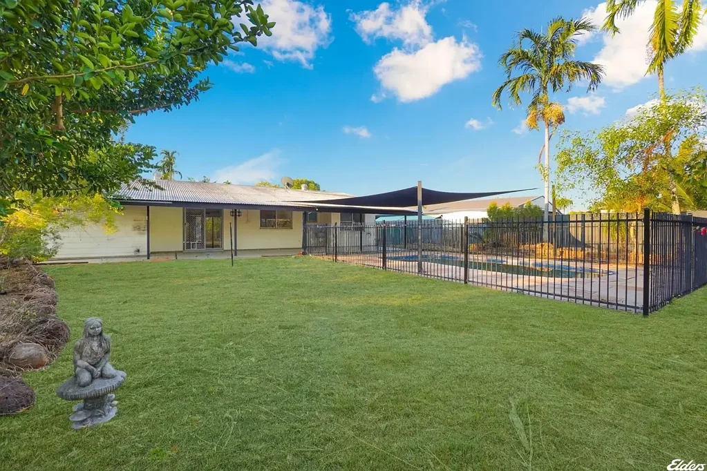 Moulden 5Moenga UNDER CONTRACT OFF MARKET BY RAY WHITE NIGHTCLIFF