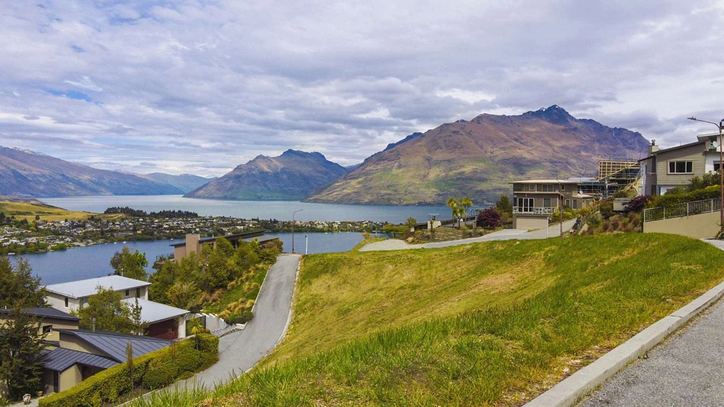 Queenstown Build Your Dream on Queenstown Hill