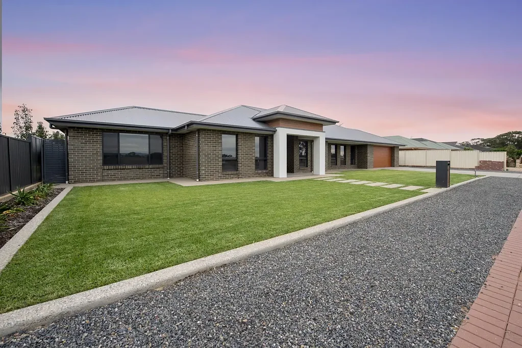 Port Pirie 4Zimmer Luxury Family Living on 1,600m² with View of the Flinders Ranges