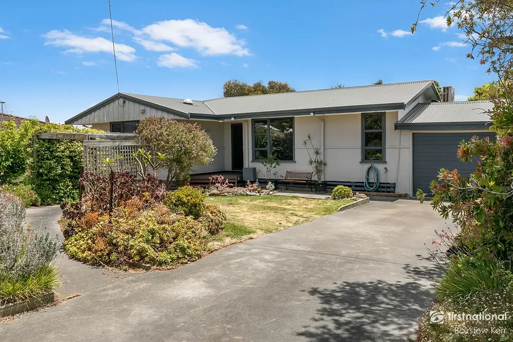 26 Canning Street, Orana, WA 6330