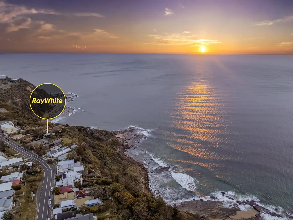 Scarborough 3房 壮丽太平洋视野 高地私密位置 独立悬崖工作室 宽敞户外空间 海岸生活典范 Breathtaking Ocean Vistas as Far as the Eye Can See