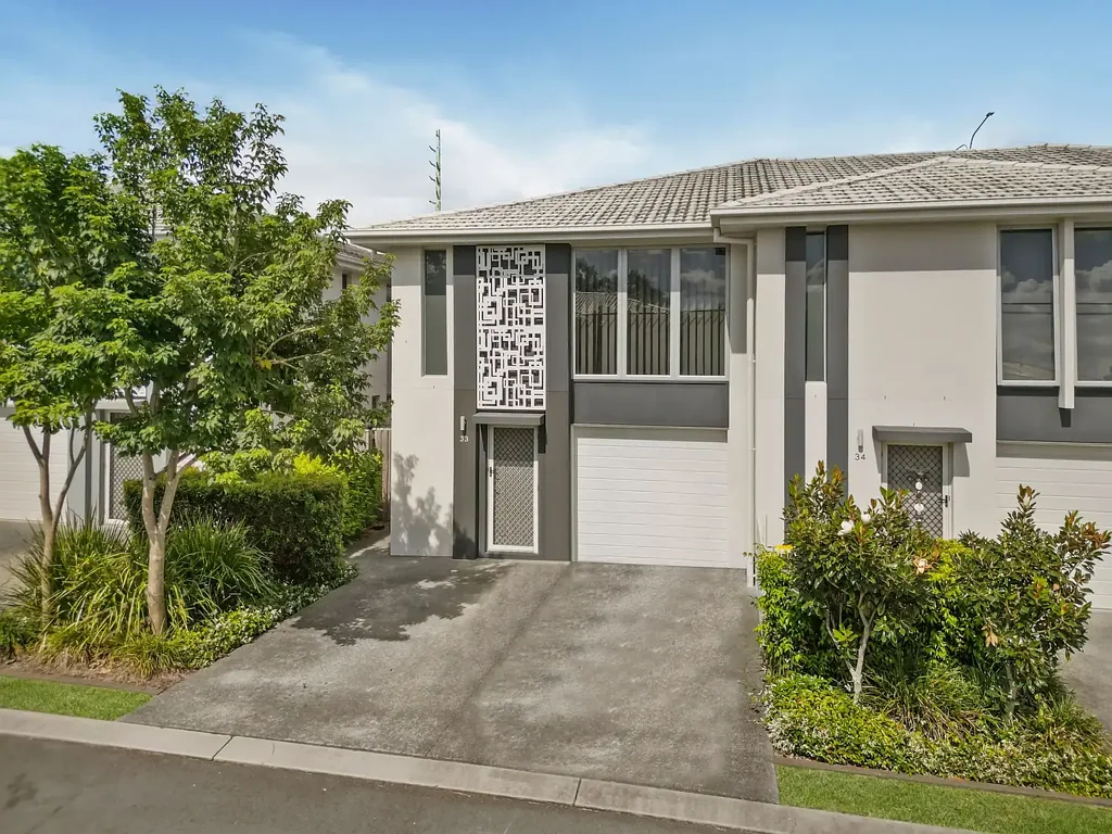 Pimpama 3غرفة نوم Modern, Low-Maintenance Living in Sought-After Gainsborough Greens