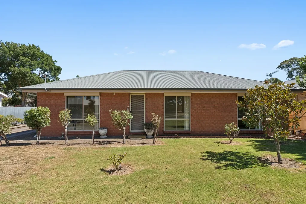 23 Mitchell Street, Cobden, VIC 3266