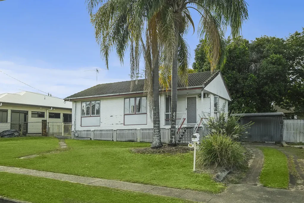 Inala 2房 空置待售，必须出售——翻新、重建或投资！ VACANT & MUST BE SOLD - RENOVATE, REBUILD OR INVEST!