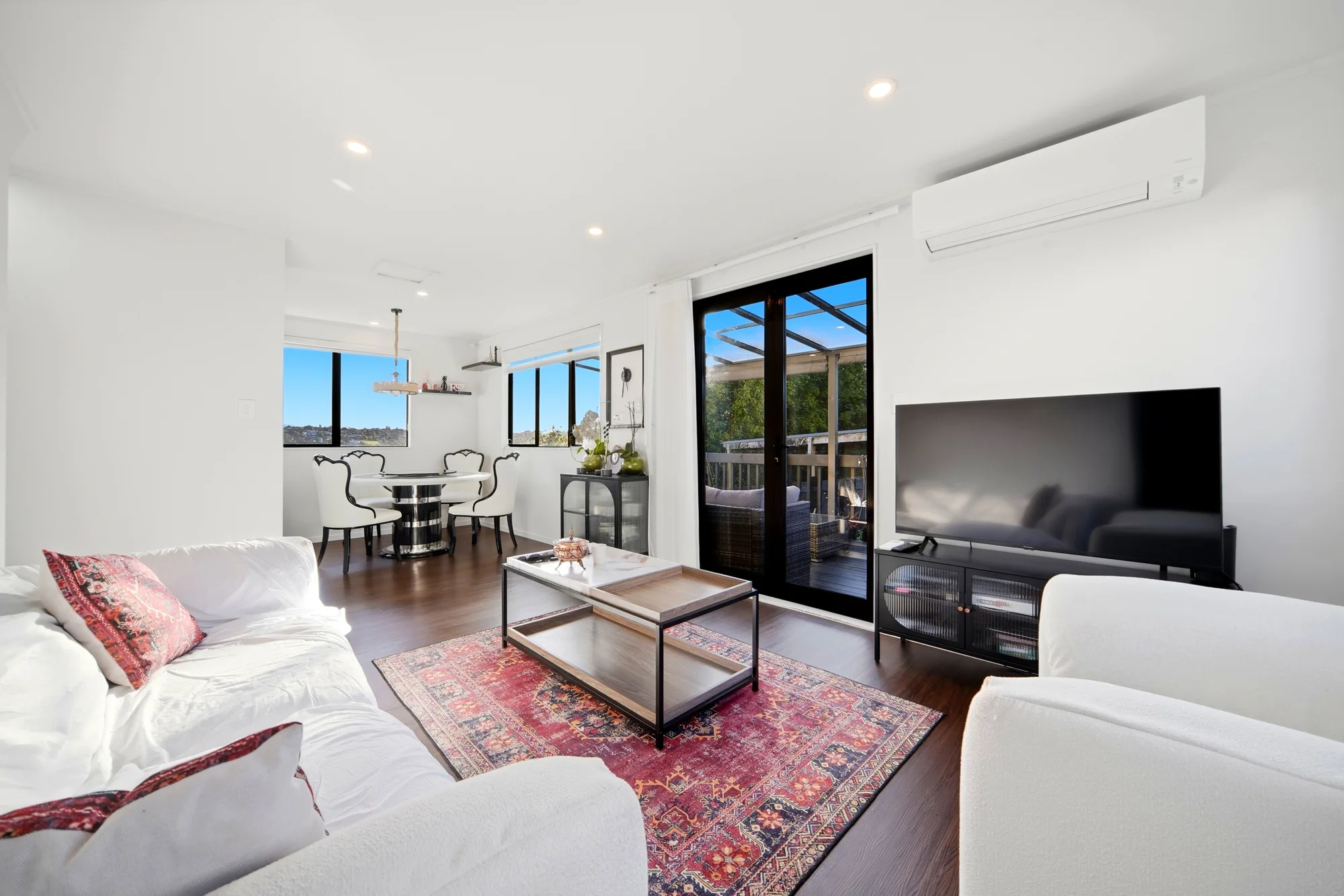 Massey 4Phòng ngủ Modern Family Comfort + The Perfect Backyard!