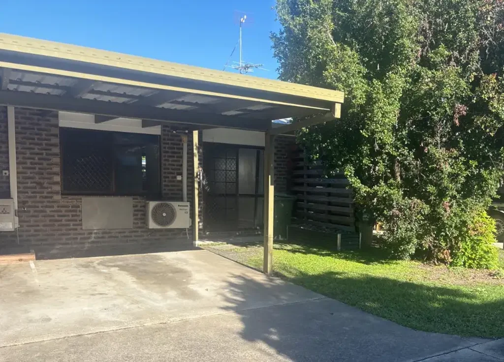 ONE BEDROOM UNIT IN WEST MACKAY