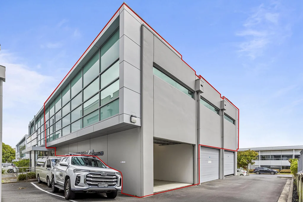 Albany Turnkey office plus warehouse combo