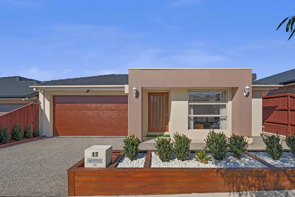 17 Cumberland Drive, Mickleham, VIC 3064