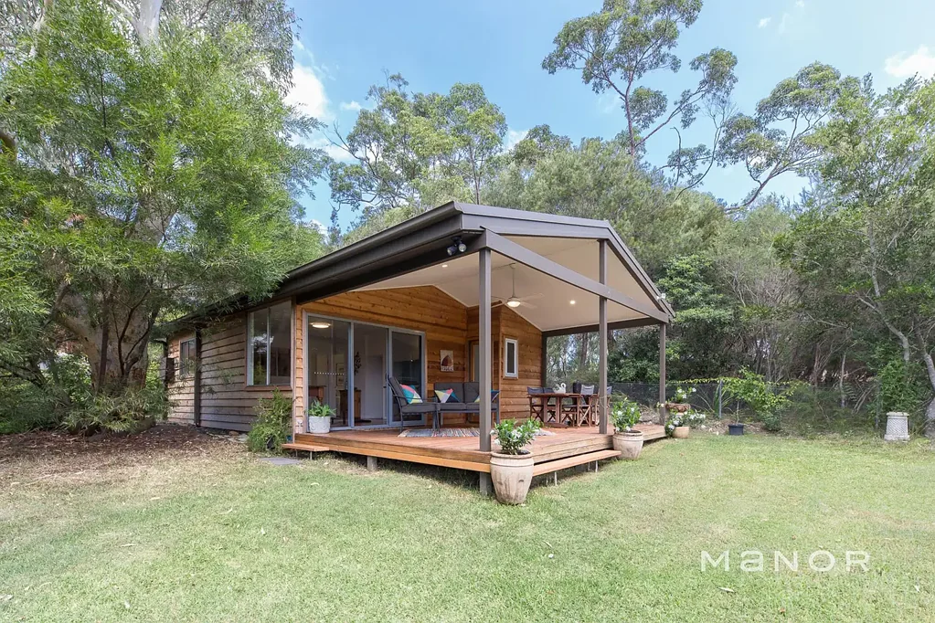 Private Renovated Cottage in Peaceful Dural