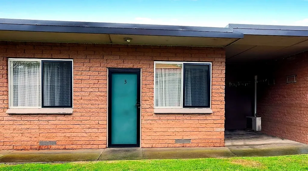 Perfectly located unit