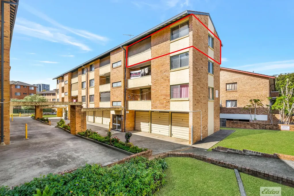 Liverpool 2 Bedroom Renovator's Delight with North-Facing Aspect