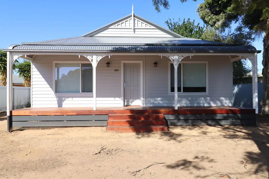 Deniliquin 4房  Brand new home in top location with a BIG price reduction