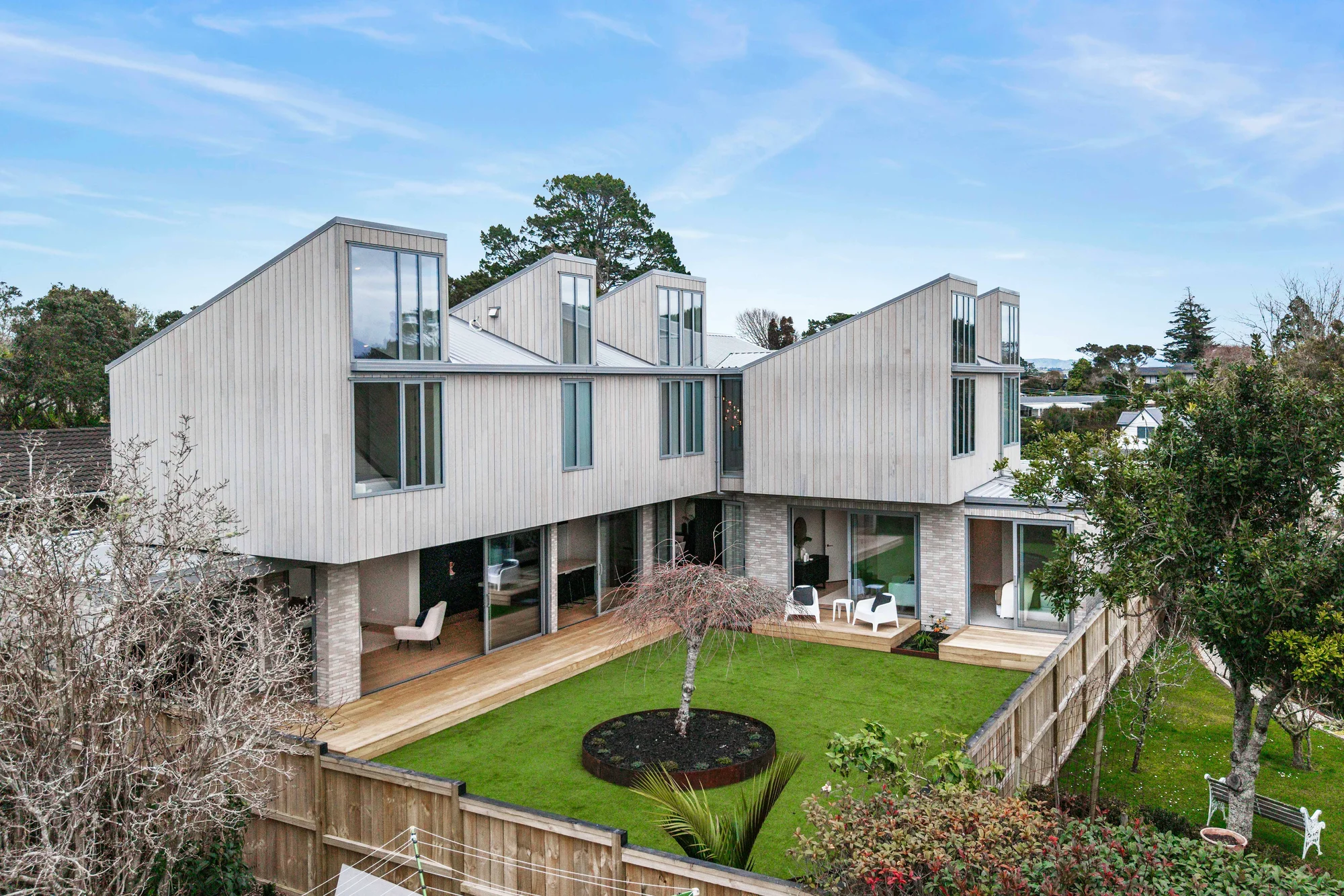 Greenhithe 5कमरा Architectural excellence and enduring design