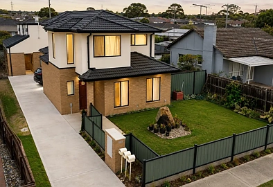 1/139 View Street, Glenroy, VIC 3046, 3 slaapkamers, 2 badkamers, Townhouse