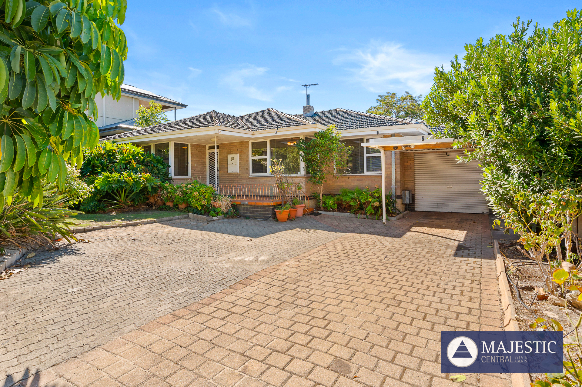 18 GLENCOE RD, ARDROSS WA 6153, 0 habitaciones, 0 baños, House