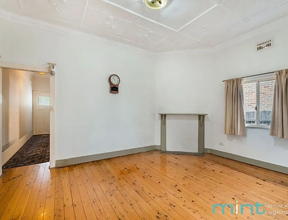 15 Redman Parade, Belmore, NSW 2192, 2 રૂમ, 1 બાથરૂમ, House