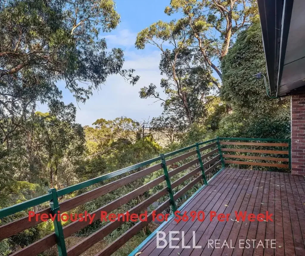 Upwey 5कमरा Spacious 5-Bedroom Family Home in Prime Upwey Location.