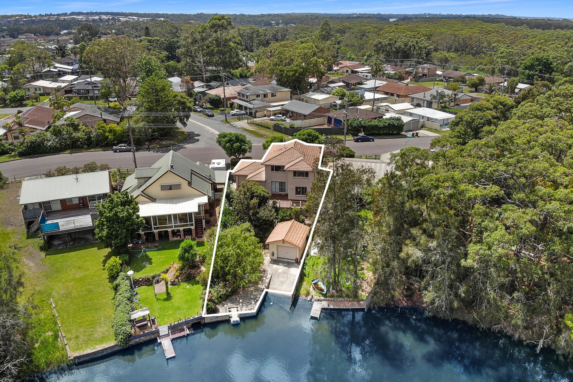 4 MCKELLAR BVD, BLUE HAVEN NSW 2262, 0 Bedrooms, 0 Bathrooms, House