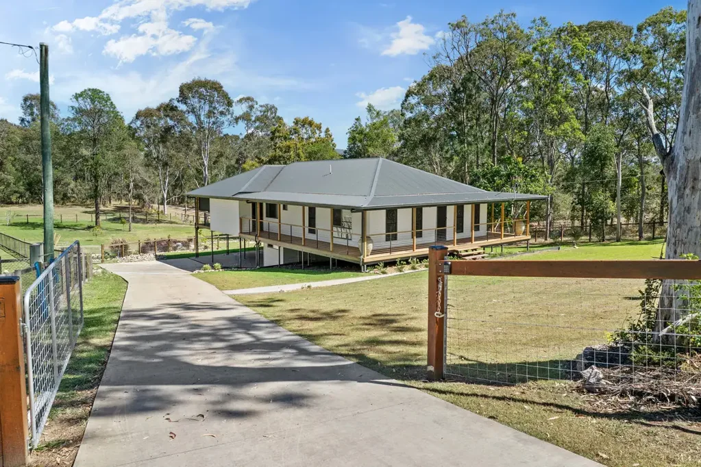 Delaneys Creek 4Kwarto Modern Comfort Meets Acreage Lifestyle
