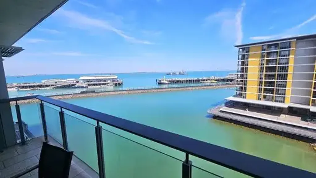 322/19B Kitchener Drive, Darwin City, NT 800
