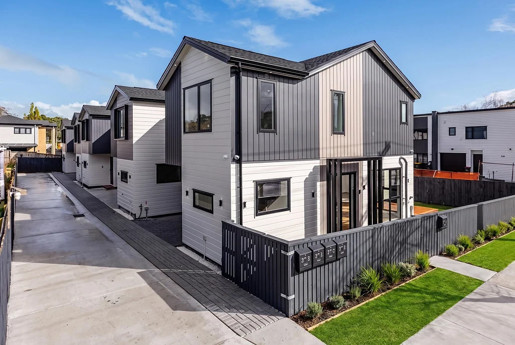 Manurewa 4房  Modern Living with Space & Flexibility